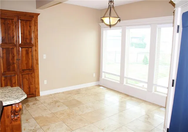 Photo 4 of Single family home for sale at 4701 Corinth Dr, Saint Joseph, MO 64506 | MLS# 2636136 | Listing updated on 2026-09-04