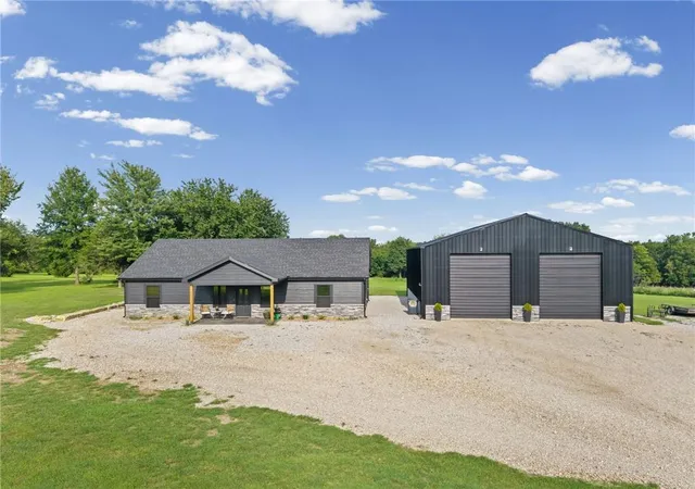 Photo 3 of Sale Pending at 177 Nw 1111th Road, Holden, MO 64040 | MLS# 2636145 | Listing updated on 2026-10-06
