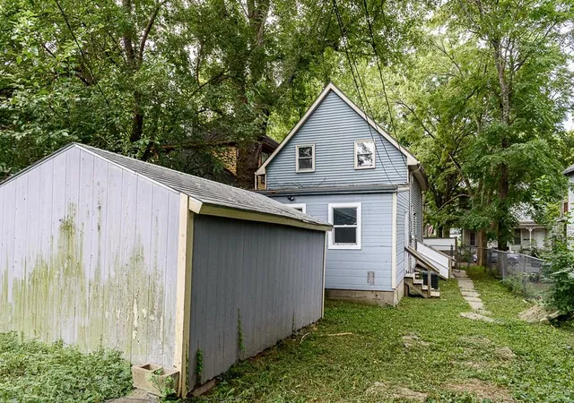 22nd image of 512 Ottawa St, Leavenworth, KS 66048 | MLS# 2636149