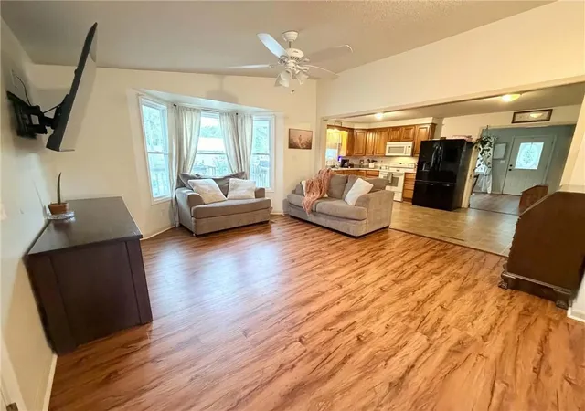 Photo 3 of Single family home for sale at 205 N Mulberry St, Adrian, MO 64720 | MLS# 2636175 | Listing updated on 2026-09-29