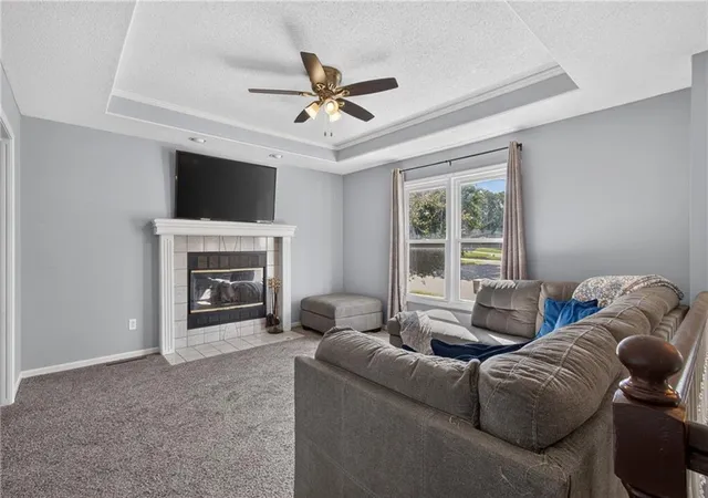 Photo 4 of Sale Pending at 800 NE Bristol Dr, Lees Summit, MO 64086 | MLS# 2636182 | Listing updated on 2026-09-04