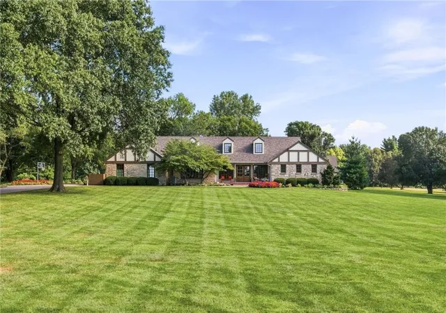 Photo 3 of Sale Pending at 3906 W 143rd Street, Overland Park, KS 66224 | MLS# 2636188 | Listing updated on 2026-10-03