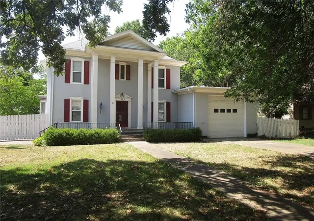 Photo 3 of Single family home for sale at 1323 West St, Emporia, KS 66801 | MLS# 2636209 | Listing updated on 2026-09-29