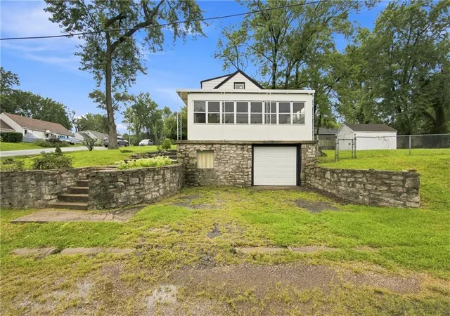 4th image of 2800 S 8Th Ter, Kansas City, KS 66103 | MLS# 2636221