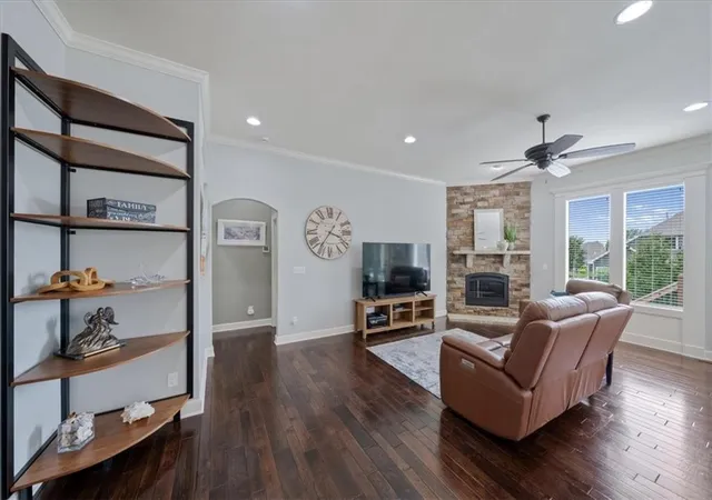 4th image of 16320 S Heatherwood St, Olathe, KS 66062 | MLS# 2636222