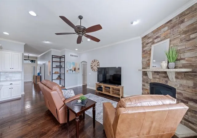 5th image of 16320 S Heatherwood St, Olathe, KS 66062 | MLS# 2636222