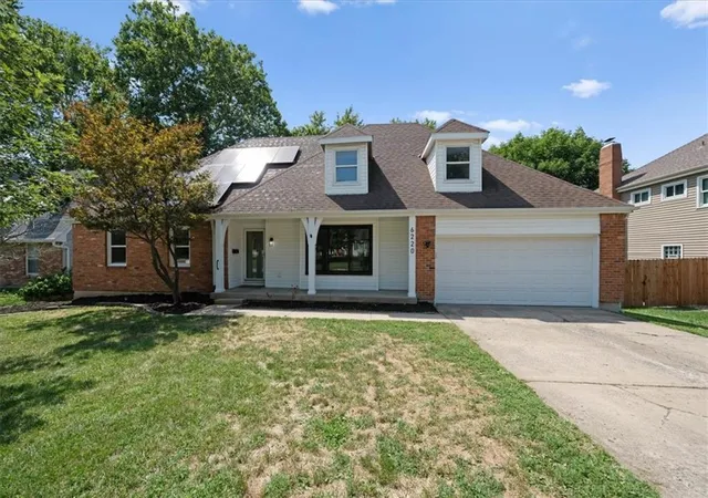 Photo 1 of Sale Pending at 6220 N Bales Ave, Kansas City, MO 64119 | MLS# 2636236 | Listing updated on 2026-09-19