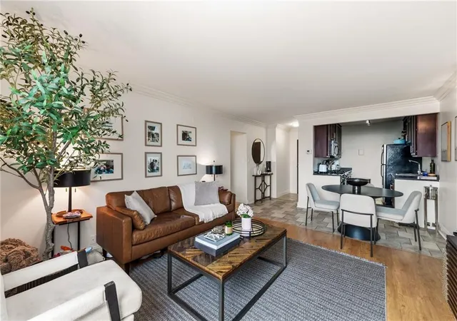 Photo 4 of Condo for sale at 700 E 8th Street #8Q, Kansas City, MO 64106 | MLS# 2636266 | Listing updated on 2026-09-01