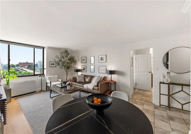 Photo 5 of Condo for sale at 700 E 8th Street #8Q, Kansas City, MO 64106 | MLS# 2636266 | Listing updated on 2026-09-01