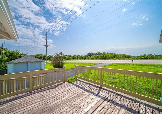 Photo 4 of Sale Pending at 19421 State Route K Hwy, Saint Joseph, MO 64505 | MLS# 2636275 | Listing updated on 2026-08-22