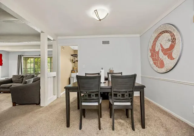 Photo 3 of Condo for sale at 5716 Metcalf Ct, Mission, KS 66202 | MLS# 2636304 | Listing updated on 2026-09-09