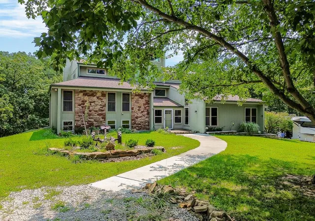 Photo 3 of Single family home for sale at 1150 Nw 700th Road, Holden, MO 64040 | MLS# 2636311 | Listing updated on 2026-10-03