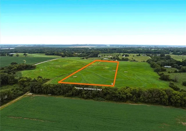 1st image of 11698 246Th St, Lawrence, KS 66044 | MLS# 2636319