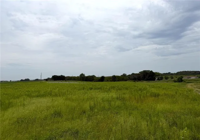 17th image of 11670 246th St, Lawrence, KS 66044 | MLS# 2636326