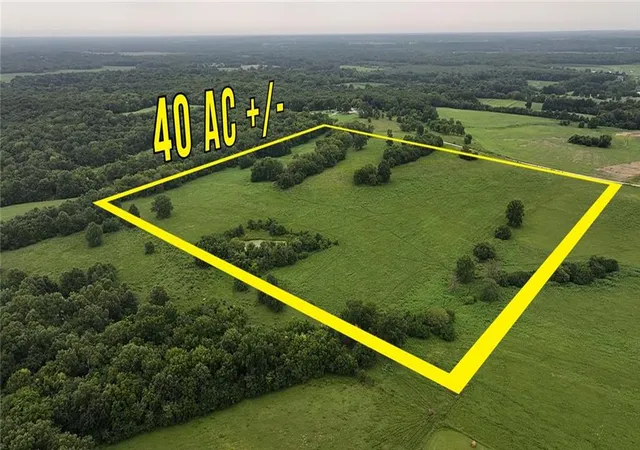 3rd image of East 351St St, Creighton, MO 64739 | MLS# 2636329