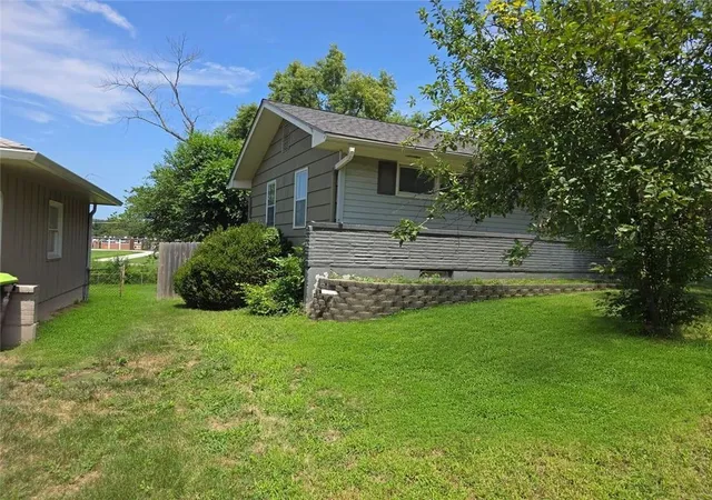 30th image of 8504 E 85th St, Raytown, MO 64138 | MLS# 2636333