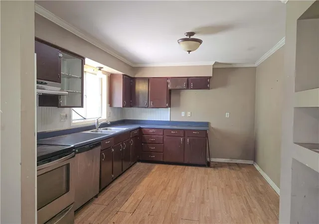 Photo 4 of Single family home for sale at 8504 E 85th Street, Raytown, MO 64138 | MLS# 2636333 | Listing updated on 2026-08-30