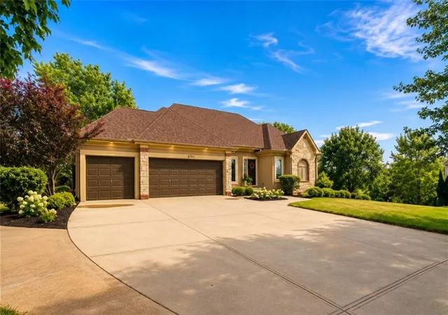 5th image of 18876 W 252Nd St, Paola, KS 66071 | MLS# 2636356
