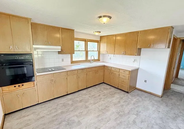 4th image of 2025 S 363 Rd, El Dorado Springs, MO 64744 | MLS# 2636359