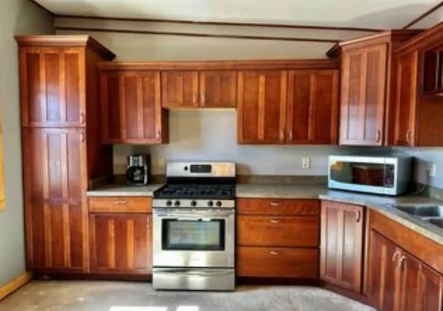 3rd image of 111 E Butler St, Yates Center, KS 66783 | MLS# 2636360