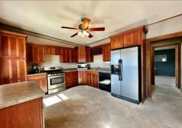 4th image of 111 E Butler St, Yates Center, KS 66783 | MLS# 2636360