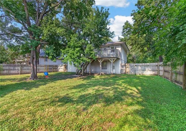 Photo 33 of Sale Pending at 302 N Clark St, Kearney, MO 64060 | MLS# 2636366 | Listing updated on 2026-08-18