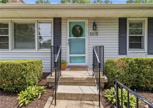 4th image of 5515 Roeland Dr, Roeland Park, KS 66205 | MLS# 2636380