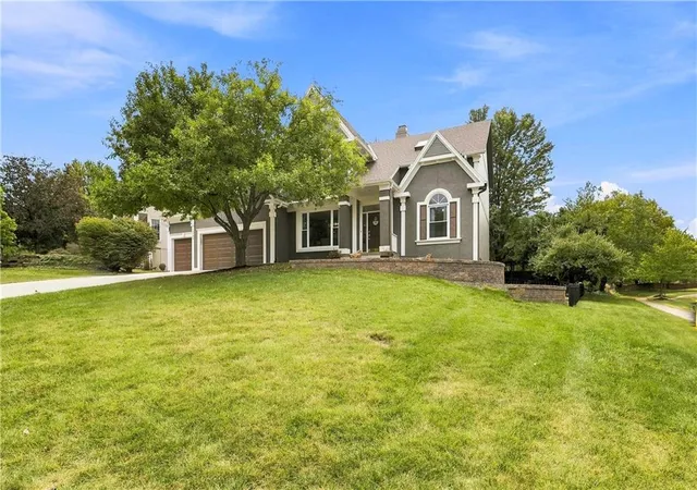 Photo 1 of Sale Pending at 14702 England St, Overland Park, KS 66221 | MLS# 2636389 | Listing updated on 2026-09-27