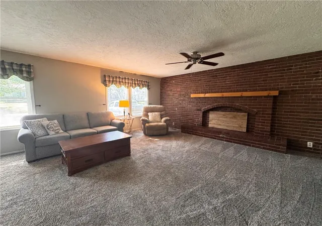 Photo 3 of Sale Pending at 1609 S Ellison Way, Independence, MO 64050 | MLS# 2636398 | Listing updated on 2026-08-14