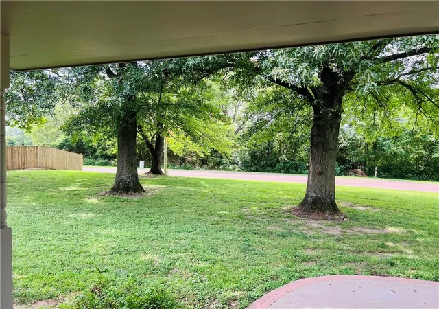 Photo 4 of Single family home for sale at 8201 SE 371 Highway, St Joseph, MO 64507 | MLS# 2636407 | Listing updated on 2026-08-30