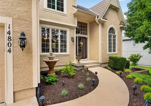 Photo 1 of Sale Pending at 14804 Carter St, Overland Park, KS 66221 | MLS# 2636413 | Listing updated on 2026-10-05