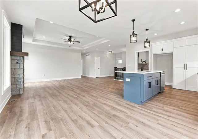 5th image of 901 Captain Merriman Dr, Freeman, MO 64746 | MLS# 2636416