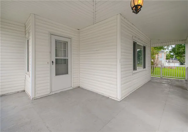 Photo 4 of Single family home for sale at 314 N Main St, Carrollton, MO 64633 | MLS# 2636417 | Listing updated on 2026-08-14
