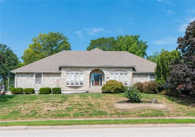 Photo 1 of Single family home for sale at 7000 N Agnes St, Kansas City, MO 64119 | MLS# 2636421 | Listing updated on 2026-09-01