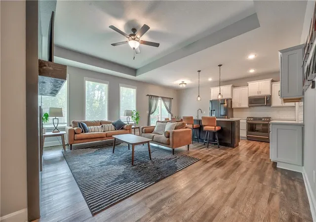 Photo 4 of Single family home for sale at 3704 NW 95th Street, Kansas City, MO 64154 | MLS# 2636435 | Listing updated on 2026-09-19