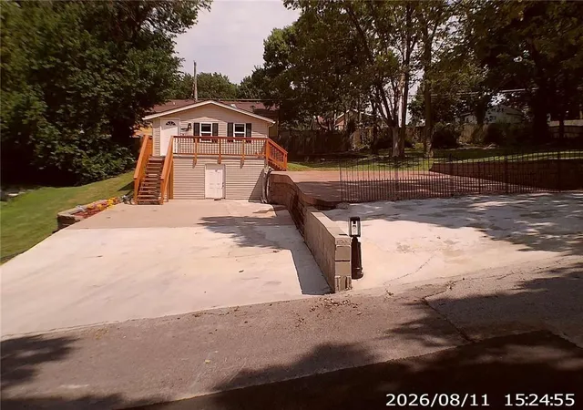 2nd image of 11406 E 10Th St S, Independence, MO 64054 | MLS# 2636440
