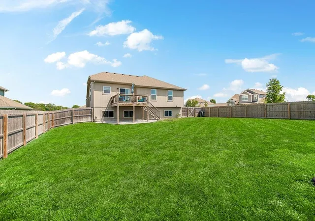 30th image of 1524 N 156th St, Basehor, KS 66007 | MLS# 2636446