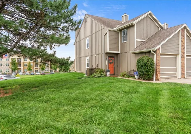 1st image of 518 Ne 6th St #D, Blue Springs, MO 64014 | MLS# 2636453