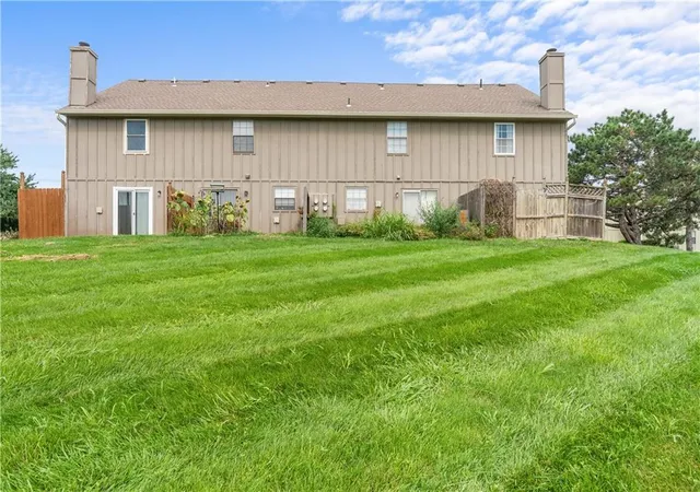 22nd image of 518 Ne 6th St #D, Blue Springs, MO 64014 | MLS# 2636453