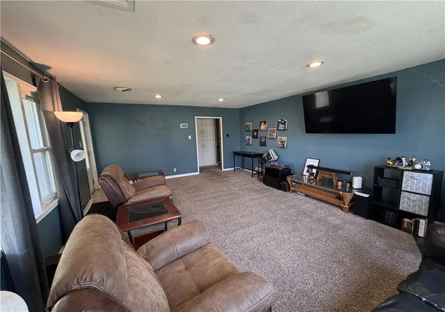 Photo 2 of Sale Pending at 1102 S Homer St, Pittsburg, KS 66762 | MLS# 2636471 | Listing updated on 2026-08-31