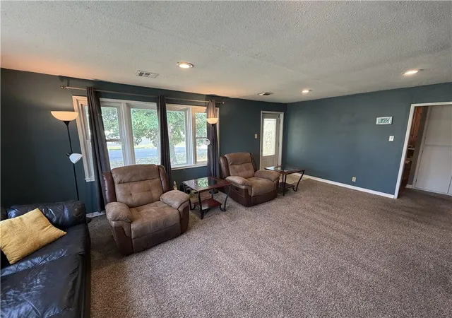 Photo 3 of Sale Pending at 1102 S Homer St, Pittsburg, KS 66762 | MLS# 2636471 | Listing updated on 2026-08-31