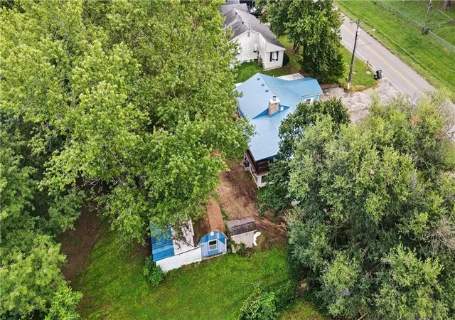 Photo 3 of Single family home for sale at 13300 E Kentucky Rd, Independence, MO 64050 | MLS# 2636476 | Listing updated on 2026-09-24