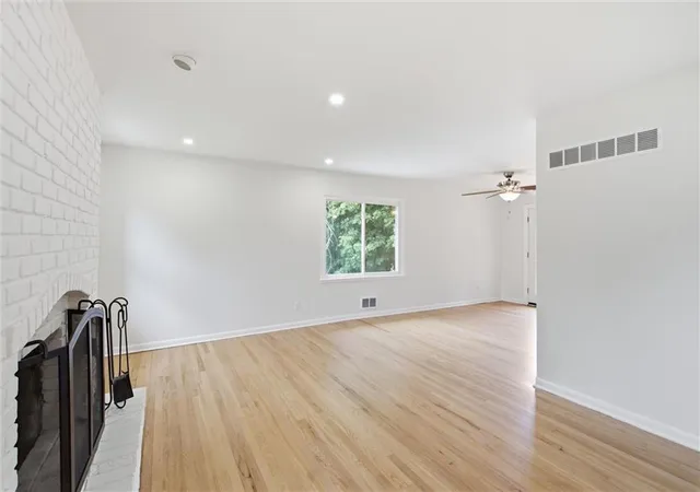 Photo 3 of Sale Pending at 9050 E 84th Street, Kansas City, MO 64138 | MLS# 2636489 | Listing updated on 2026-08-30