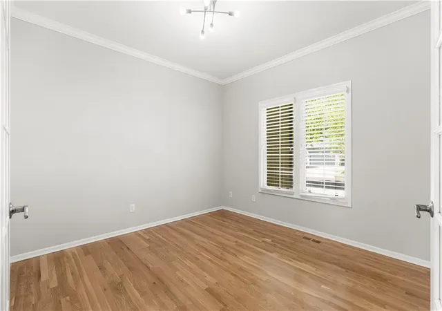 Photo 4 of Single family home for sale at 9233 W 143rd Terrace, Overland Park, KS 66221 | MLS# 2636494 | Listing updated on 2026-10-01