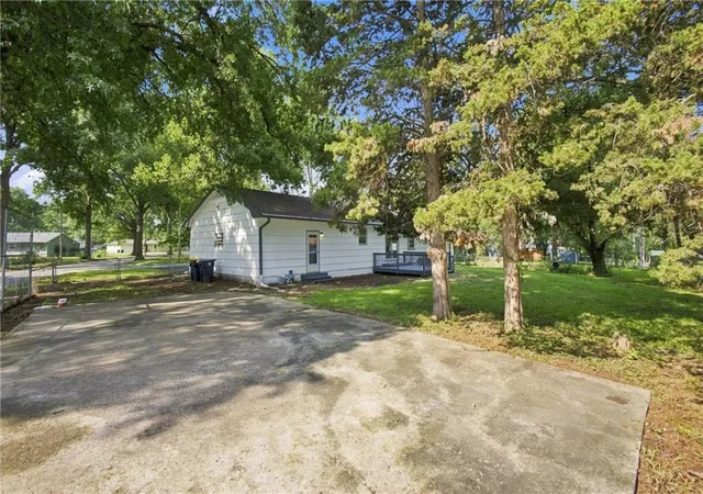 Photo 5 of Single family home for sale at 4514 E 113th Street, Kansas City, MO 64137 | MLS# 2636507 | Listing updated on 2026-08-28