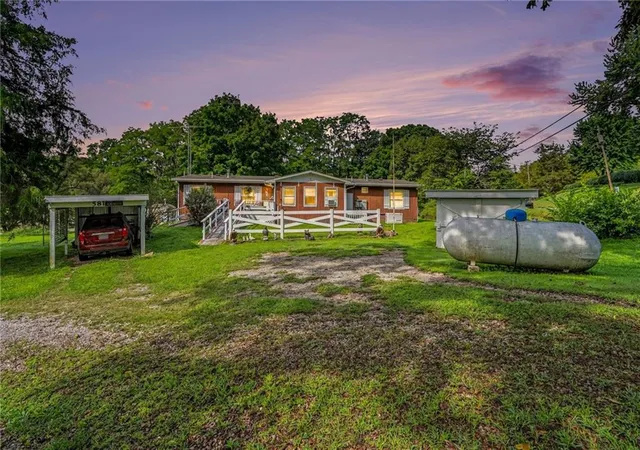 1st image of 581 State Route K N/a, Amazonia, MO 64421 | MLS# 2636510