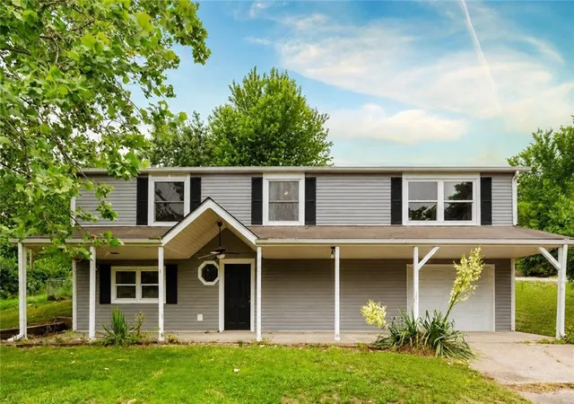 1st image of 31793 Darin Ln, Excelsior Springs, MO 64024 | MLS# 2636518