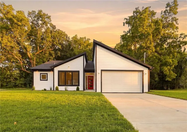 1st image of 5705 Tauromee Ave, Kansas City, KS 66102 | MLS# 2636542