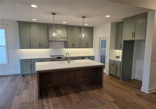 3rd image of 7235 Westgate St, Shawnee, KS 66216 | MLS# 2636583