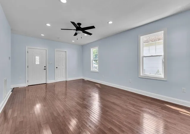 Photo 3 of Sale Pending at 825 S 19th Street, St Joseph, MO 64507 | MLS# 2636586 | Listing updated on 2026-08-30